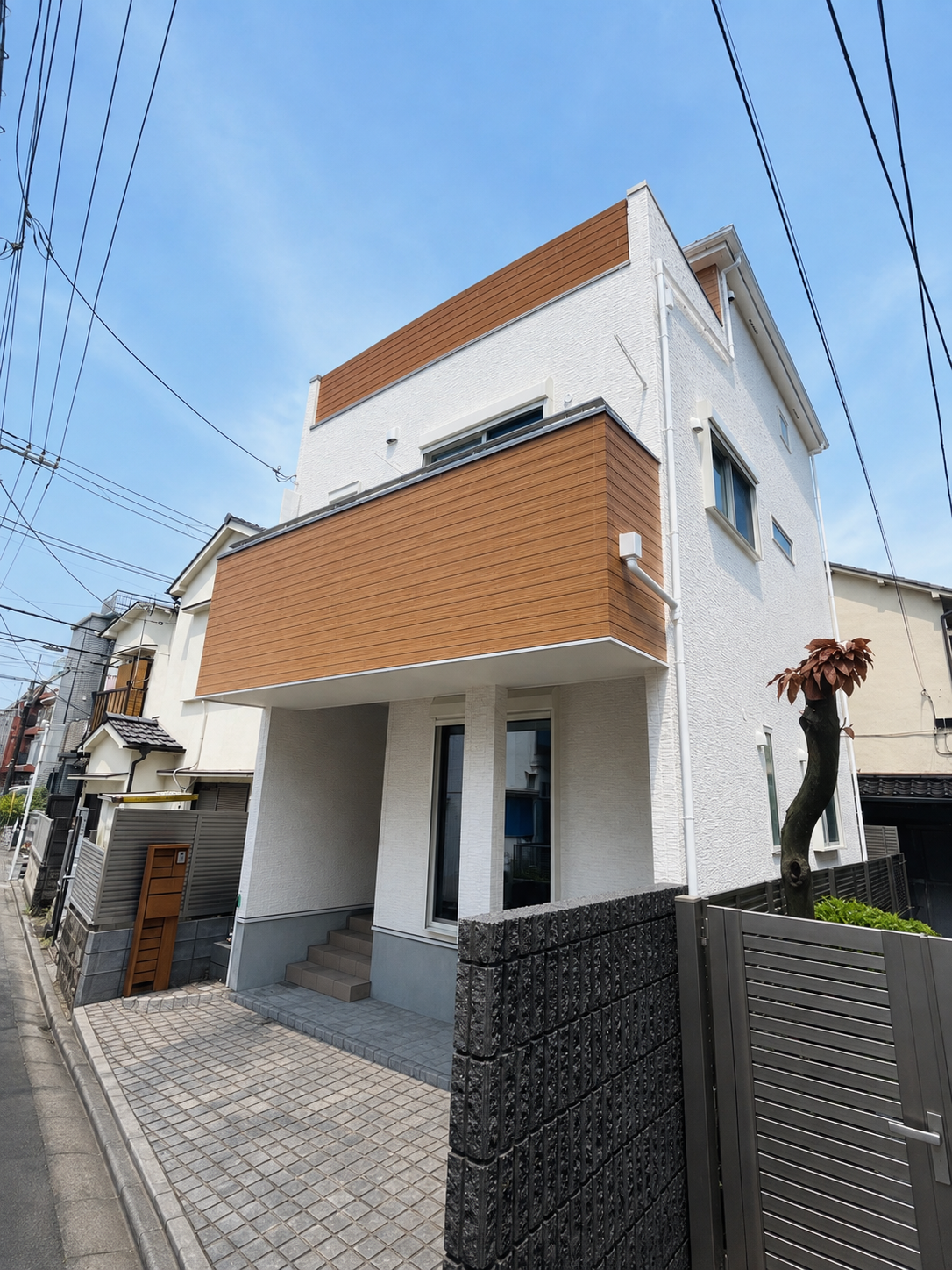 東京都板橋区　スカイバルコニーとIKEYAのこだわりのカップボードある狭小3階建住宅 木目天井が印象的な、造作収納のある明るい住まい　の周辺環境写真